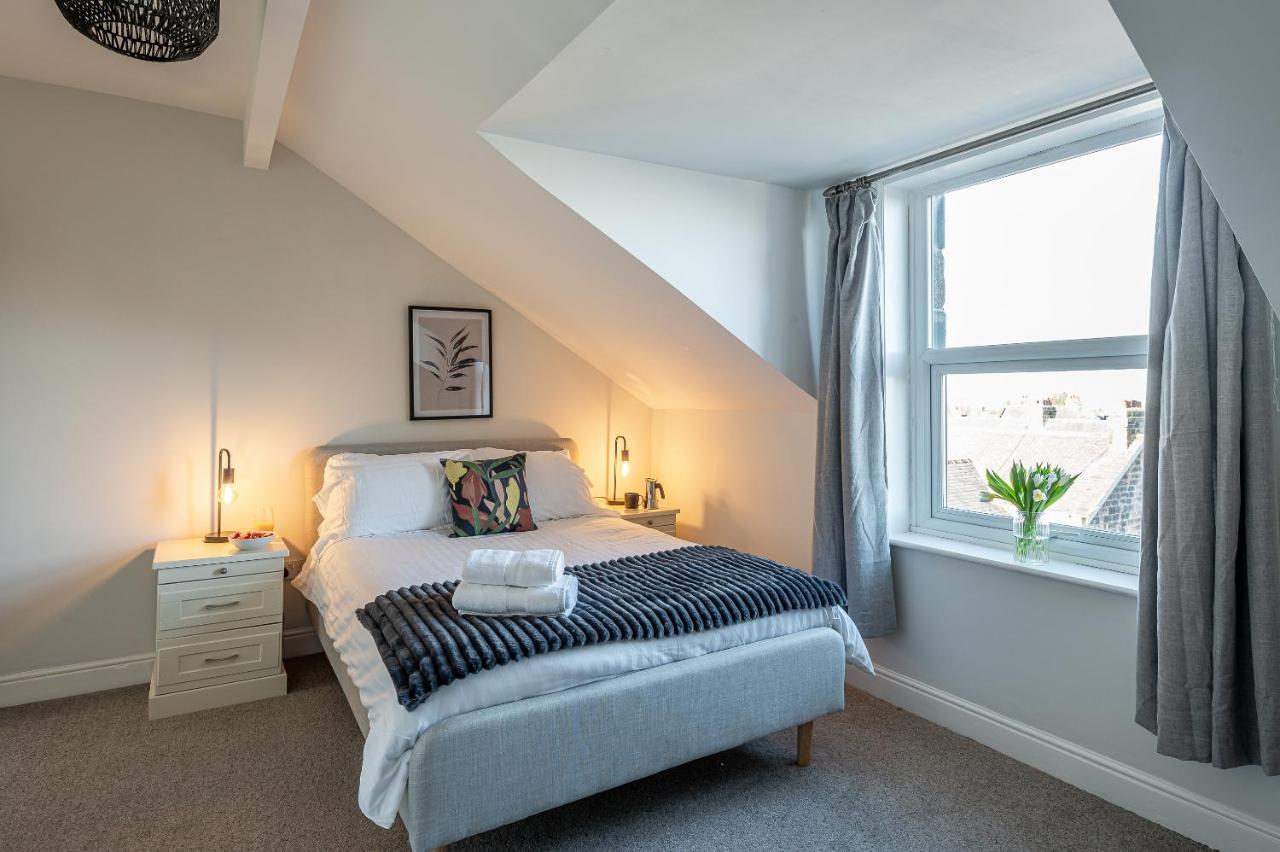 Stunning 5 Bedroom 5 En-Suite Victorian House In Harrogate Buitenkant foto